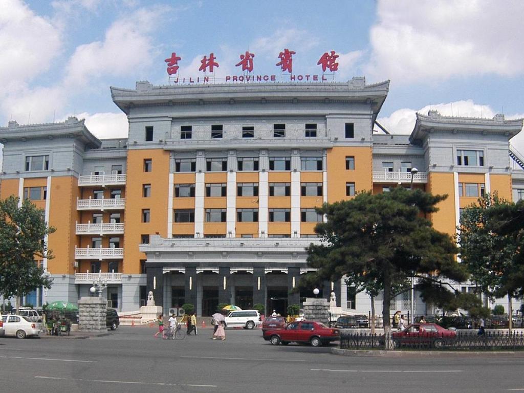 צ'נגצ'ון Jilin Province Hotel מראה חיצוני תמונה