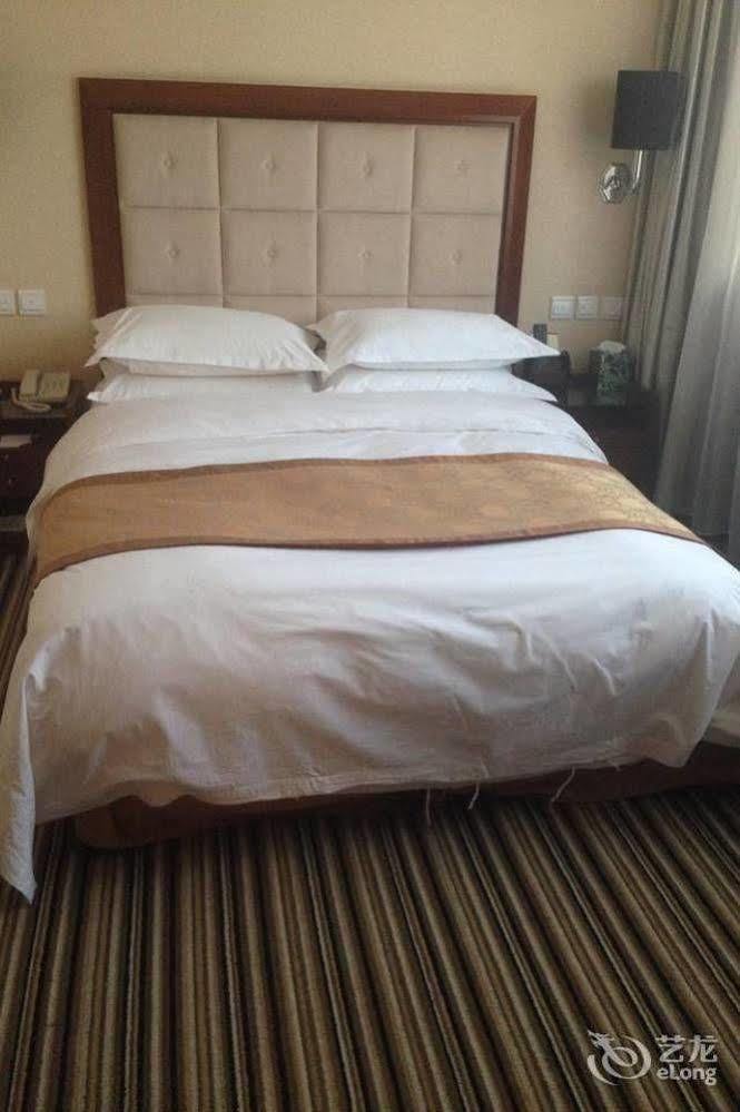 צ'נגצ'ון Jilin Province Hotel מראה חיצוני תמונה