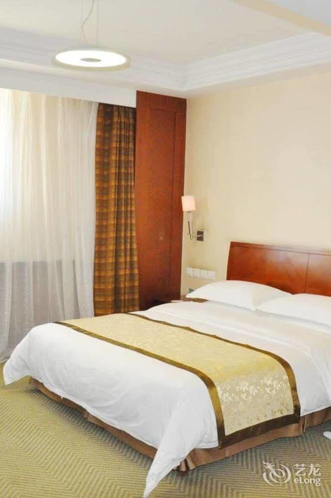 צ'נגצ'ון Jilin Province Hotel מראה חיצוני תמונה