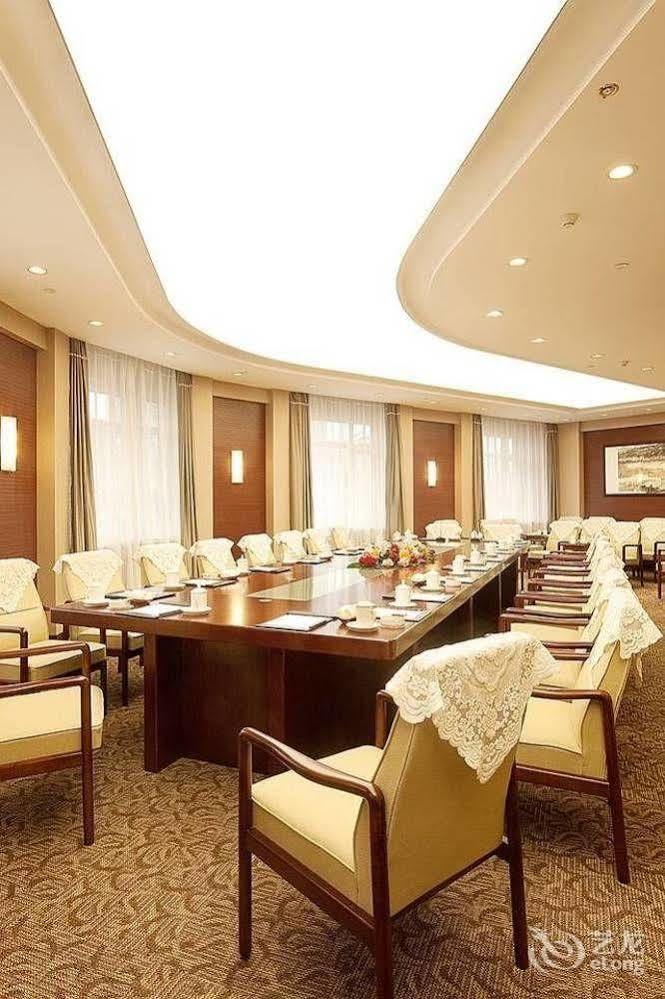 צ'נגצ'ון Jilin Province Hotel מראה חיצוני תמונה